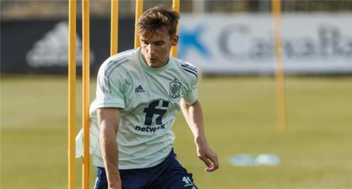 الاتحاد الإسباني يعلن.. سلبية عينة يورنتي قبل يورو